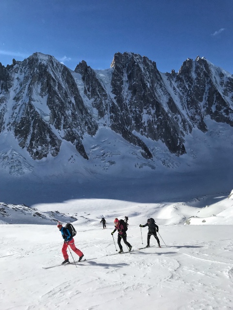 Et si c'était le moment de vivre la montagne autrement  ?