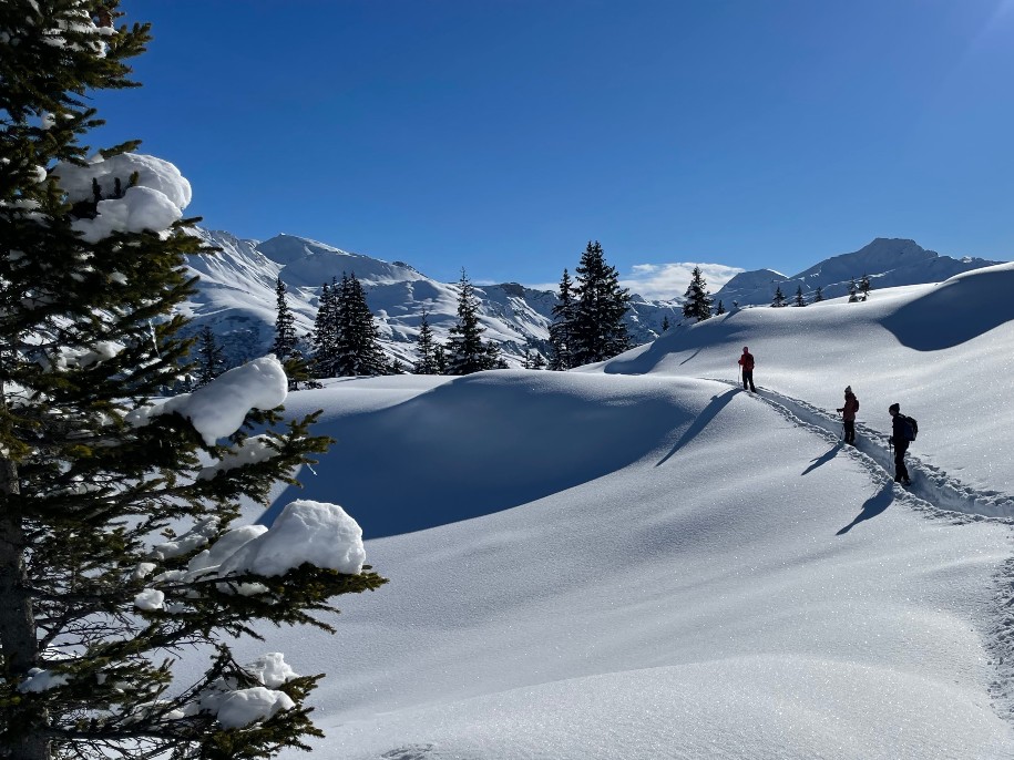 Le beaufortain en raquettes 9