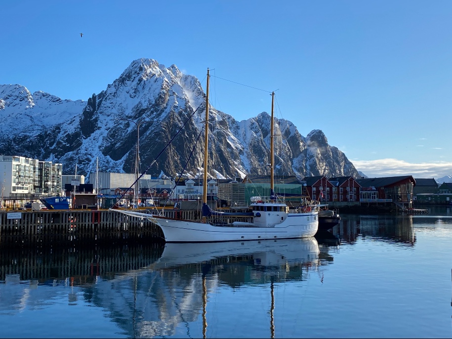 Ski de rando dans les Lofoten avec Mathéo Jacquemoud 11