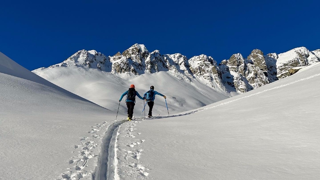 Ski de rando à la journée avec un guide 9