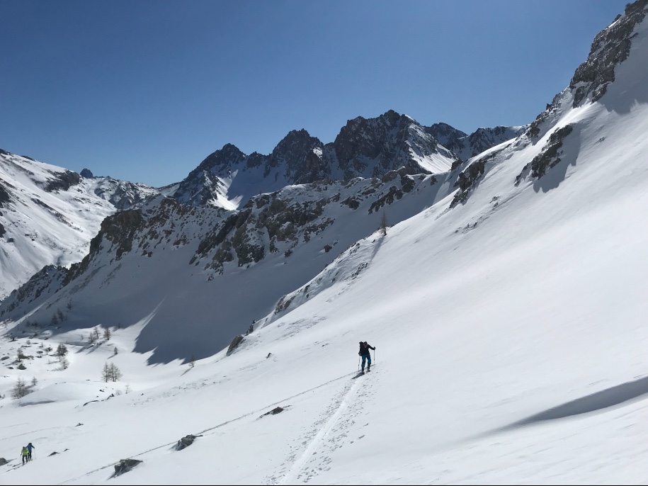 Perfectionnement ski de randonnée dans le Val di Maira, Italie 7